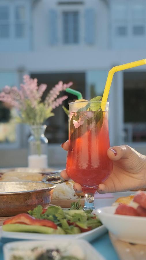 Lale Lodge Hotel Alaçatı Luaran gambar
