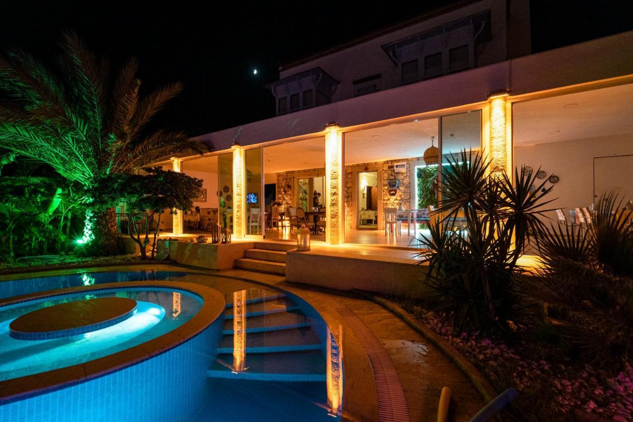 Lale Lodge Hotel Alaçatı Luaran gambar