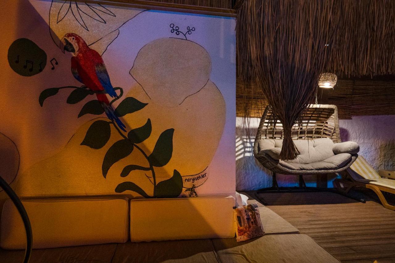 Lale Lodge Hotel Alaçatı Luaran gambar