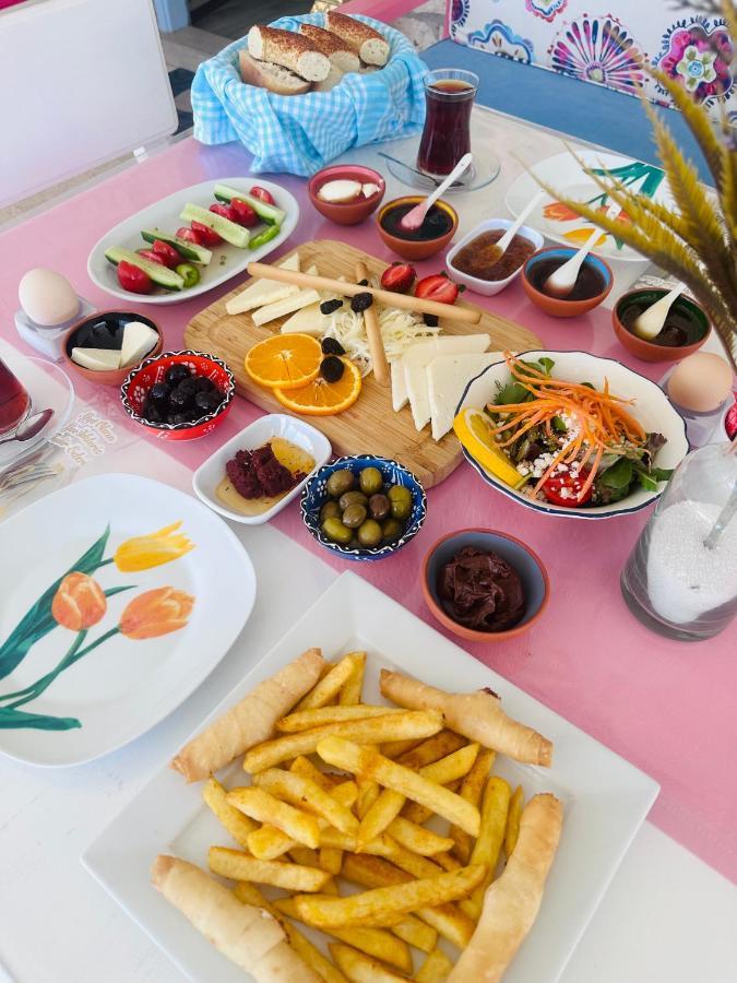 Lale Lodge Hotel Alaçatı Luaran gambar