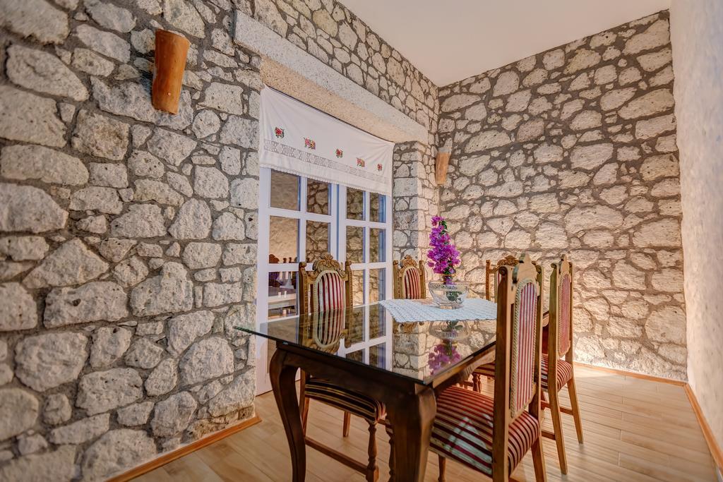 Lale Lodge Hotel Alaçatı Luaran gambar