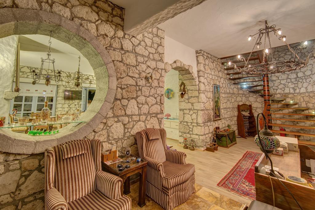 Lale Lodge Hotel Alaçatı Luaran gambar