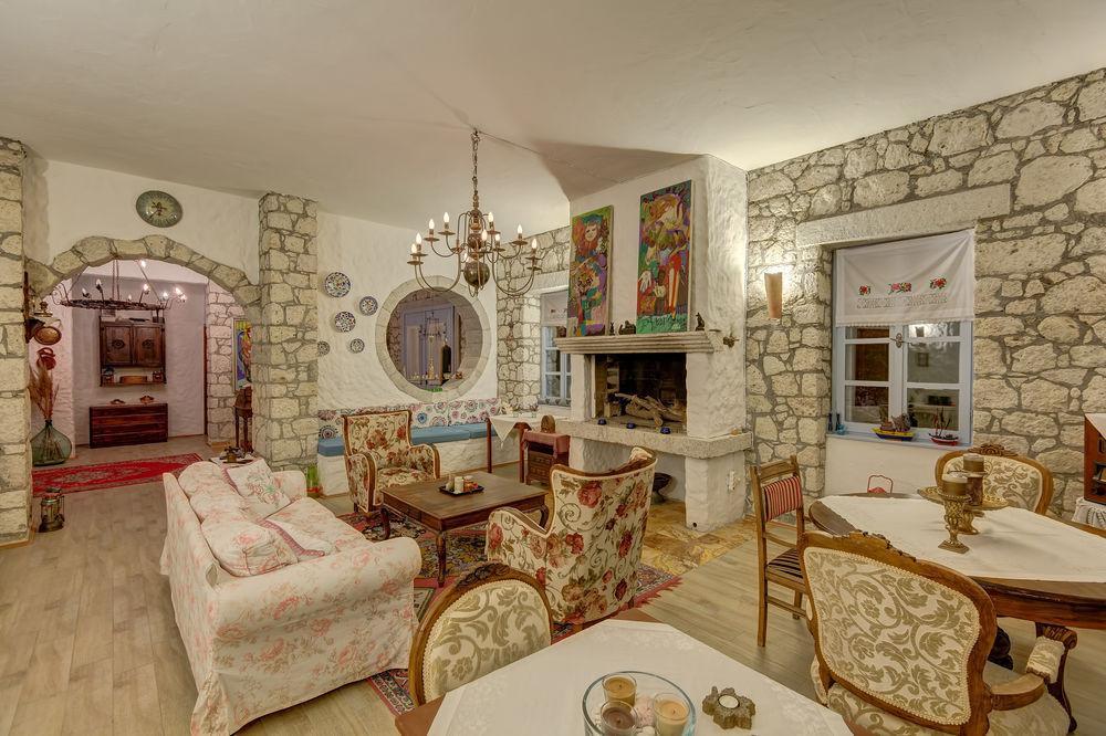 Lale Lodge Hotel Alaçatı Luaran gambar