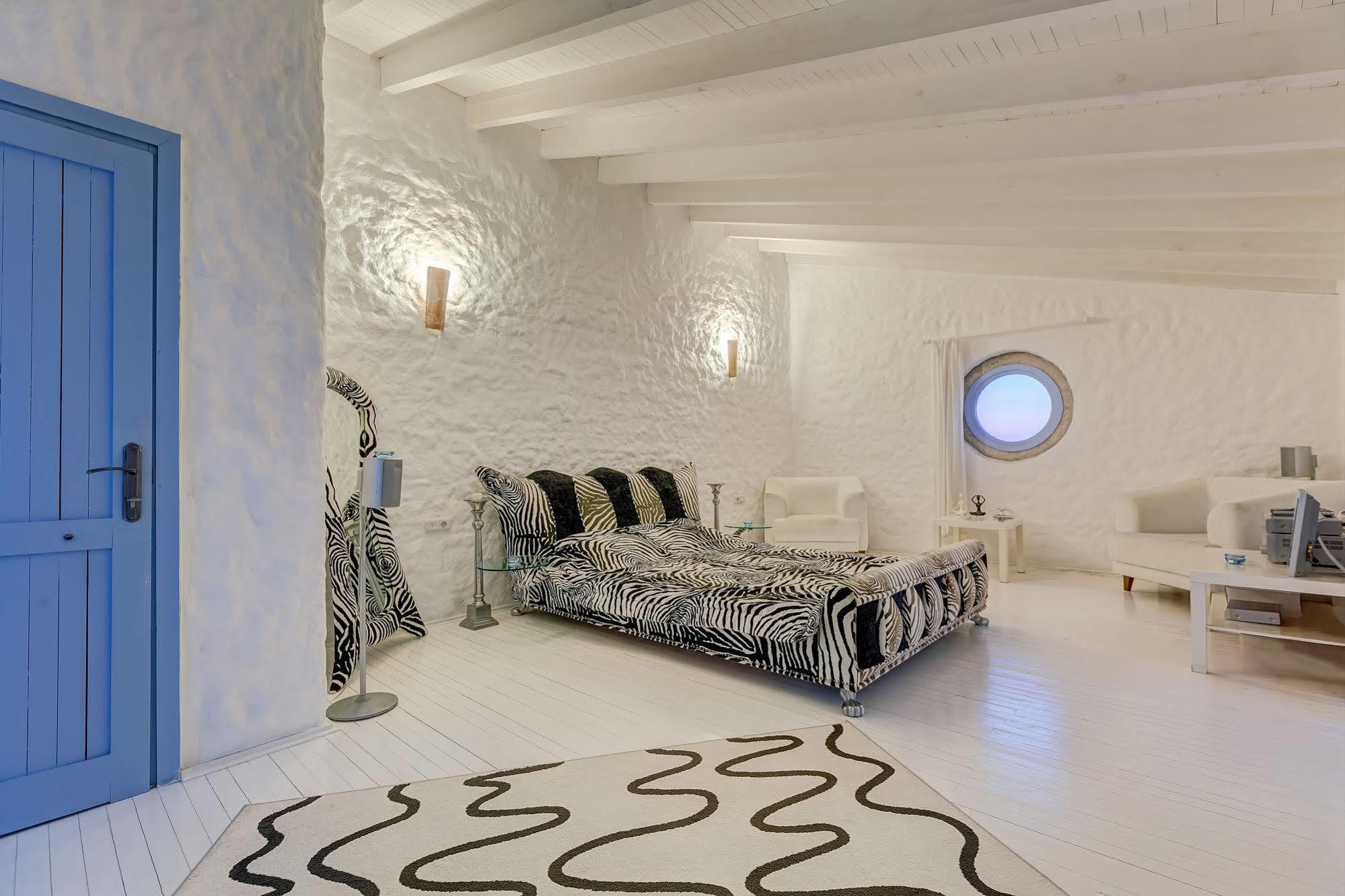 Lale Lodge Hotel Alaçatı Luaran gambar