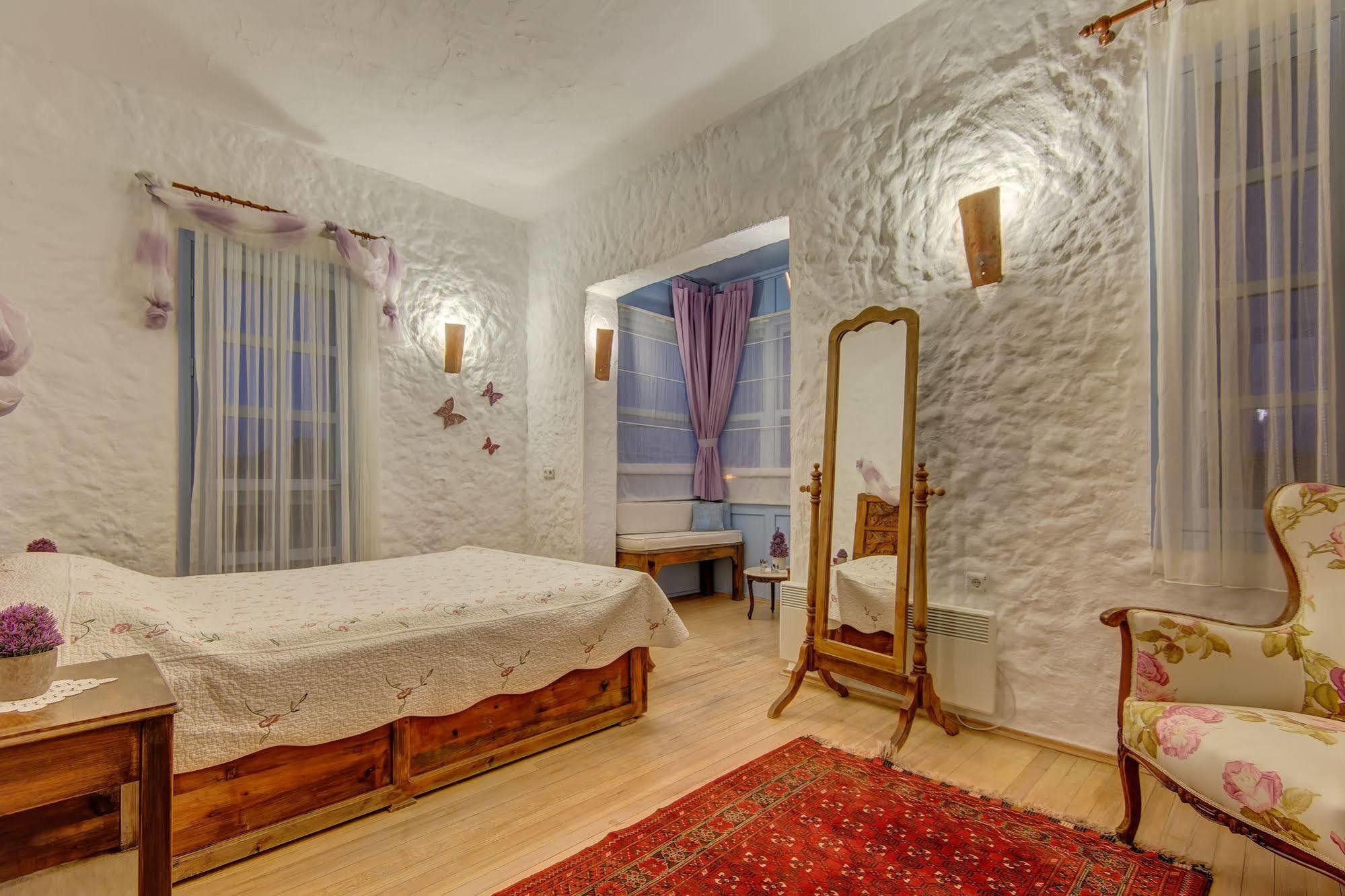 Lale Lodge Hotel Alaçatı Luaran gambar