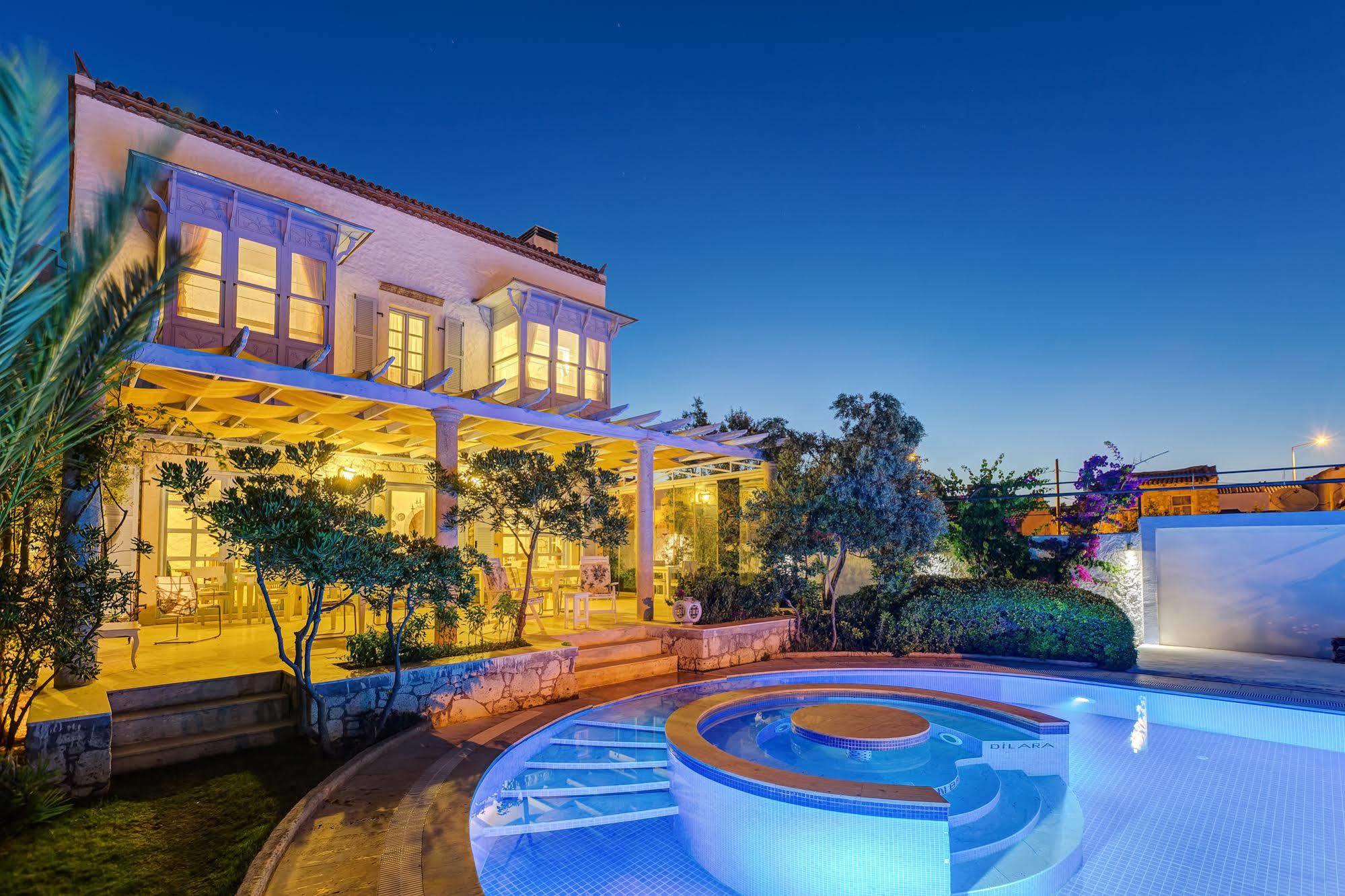 Lale Lodge Hotel Alaçatı Luaran gambar